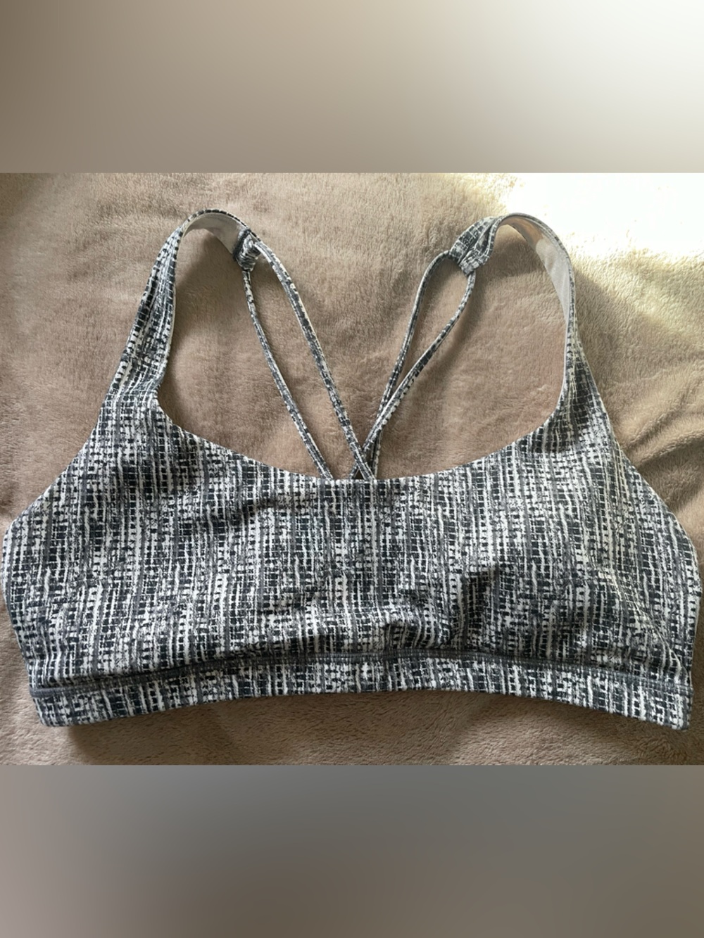CRZ YOGA Patterned Strappy Sports Bra